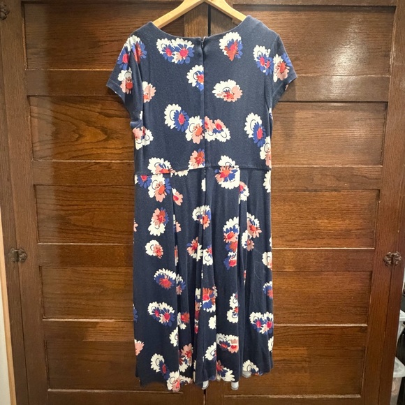 Boden 14 Navy blue Floral Midi Dress belt full skirt flowers lined short sleeve - Picture 3 of 14